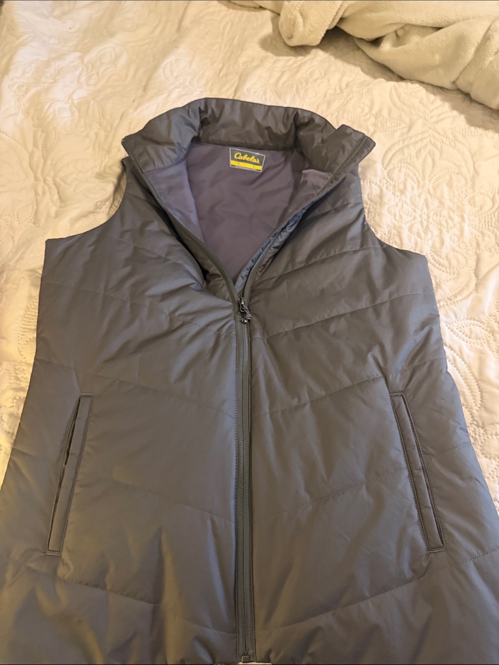 Cabela's Women’s Dark Gray Quilted Puffer Vest